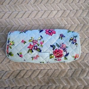 Vera Bradley zip case